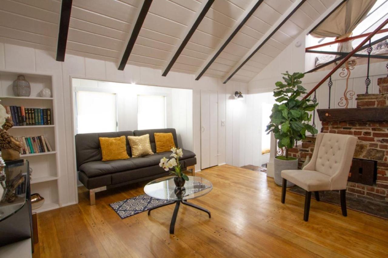 Dreamy Farmhouse In Studio City Лос Анджелис Екстериор снимка