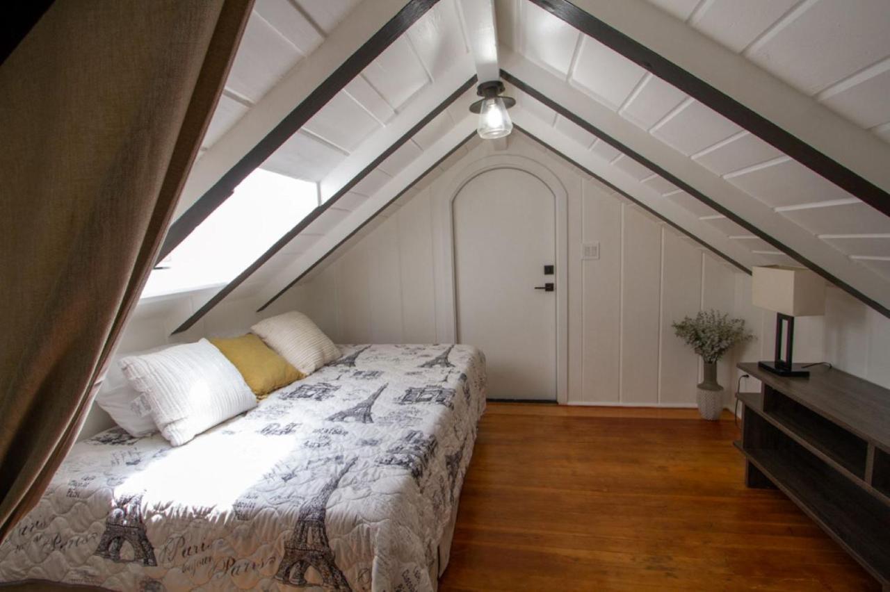 Dreamy Farmhouse In Studio City Лос Анджелис Екстериор снимка