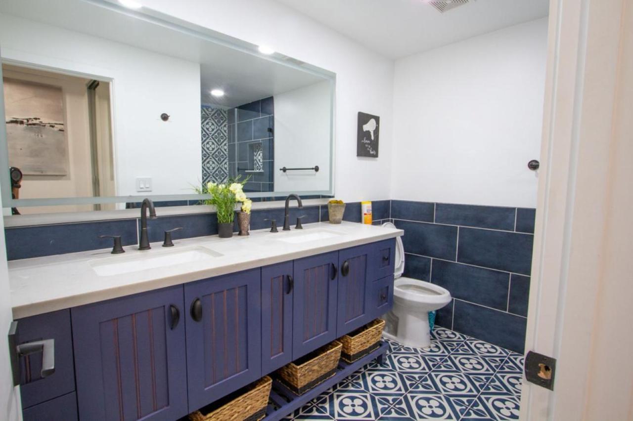 Dreamy Farmhouse In Studio City Лос Анджелис Екстериор снимка