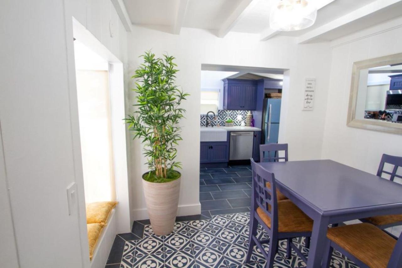 Dreamy Farmhouse In Studio City Лос Анджелис Екстериор снимка
